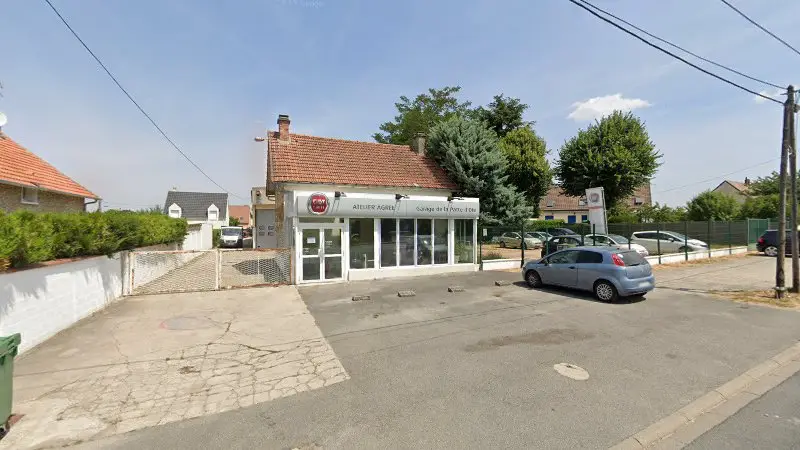 Vue de la rue devant GARAGE DE LA PATTE D'OIE Fiat, Itteville