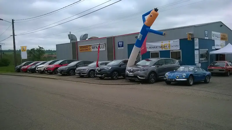 Photo publiée sur la fiche Google de Renault / Dacia - Garage Maton - Perin, Favières