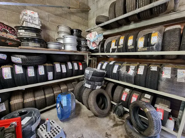 Photo publiée sur la fiche Google de Garage Meka Pneu - Mecanique - Montage de Pneu - YSSINGEAUX, Yssingeaux