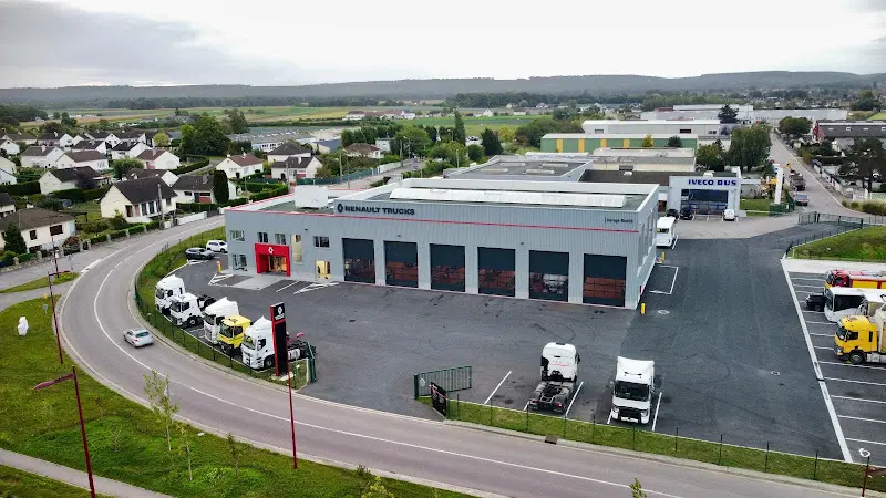 Photo publiée sur la fiche Google de Garage Roullé - Renault Trucks - St Pierre lès Elbeuf, Saint-Pierre-lès-Elbeuf