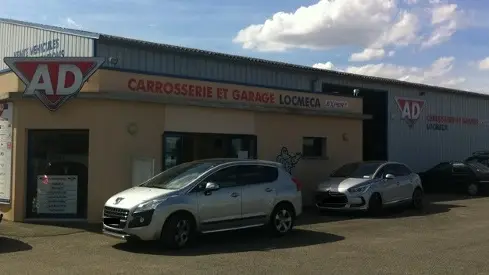 Photo publiée sur la fiche Google de AD Carrosserie et Garage Expert LOCMECA, Louisfert