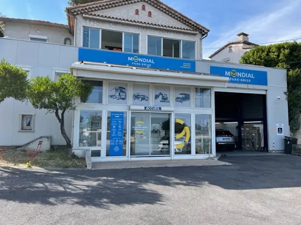 Photo publiée sur la fiche Google de Mondial Pare-Brise Villeneuve-Loubet, Villeneuve-Loubet