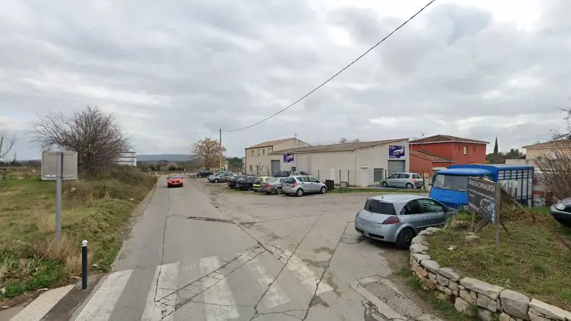 Vue de la rue devant Auto Contrôle De Cournonterral SARL, Cournonterral