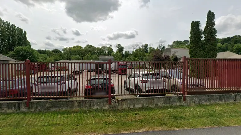 Vue de la rue devant PN Transmissions, Poix-de-Picardie