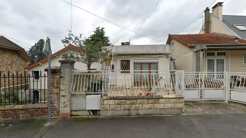 Vue de la rue devant Dsj depann, L'Haÿ-les-Roses