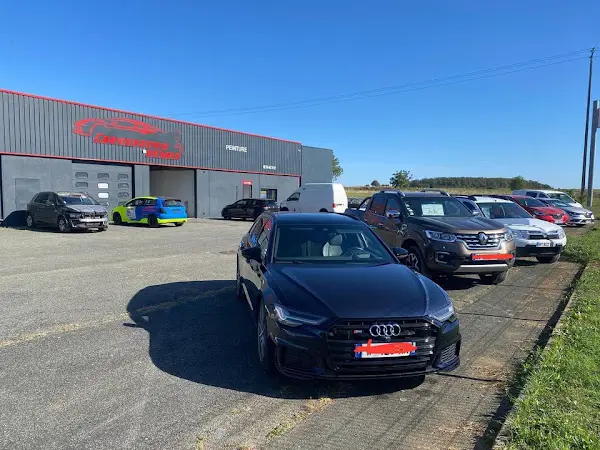 Photo publiée sur la fiche Google de carrosserie desaix, Montgivray