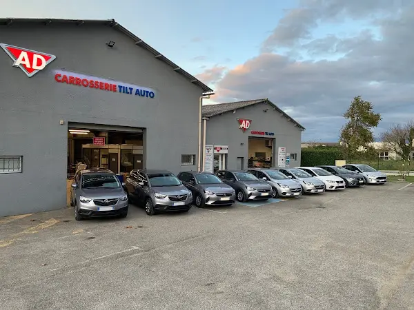 Photo publiée sur la fiche Google de AD CARROSSERIE TILT AUTO, Romans-sur-Isère
