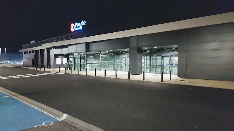 Photo publiée sur la fiche Google de E-Leclerc automotive center Ibos - Tarbes, Ibos