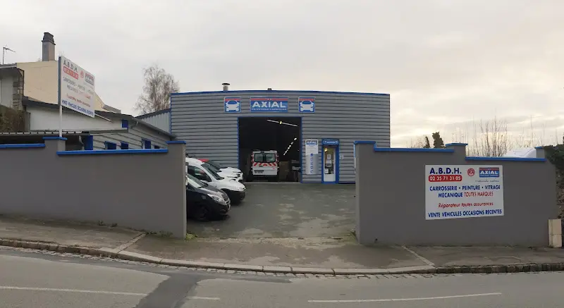 Photo publiée sur la fiche Google de CARROSSERIE A.B.D.H - AUX BARRIERES DU HAVRE - AXIAL, Rouen