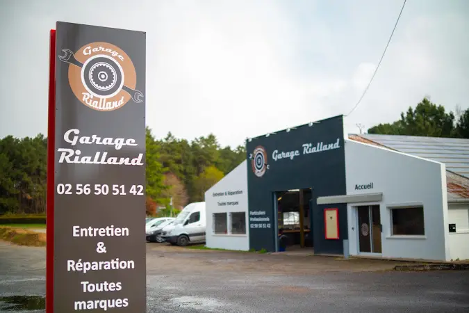 Photo publiée sur la fiche Google de STAFF AUTO - GARAGE RIALLAND, Saint-Vincent-sur-Oust