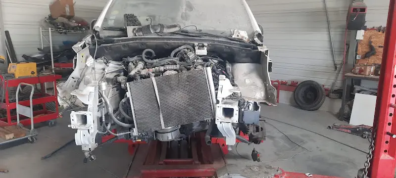 Photo publiée sur la fiche Google de AE CARROSSERIE Domazan, Domazan