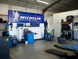 Photo de Auto Pneus