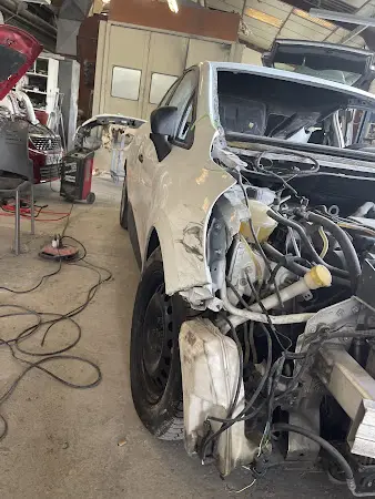 Photo publiée sur la fiche Google de Essonne Auto Carrosserie 91, Avrainville