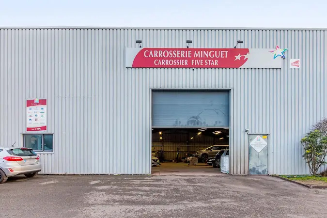 Photo publiée sur la fiche Google de CARROSSERIE MINGUET, Saint-Herblain