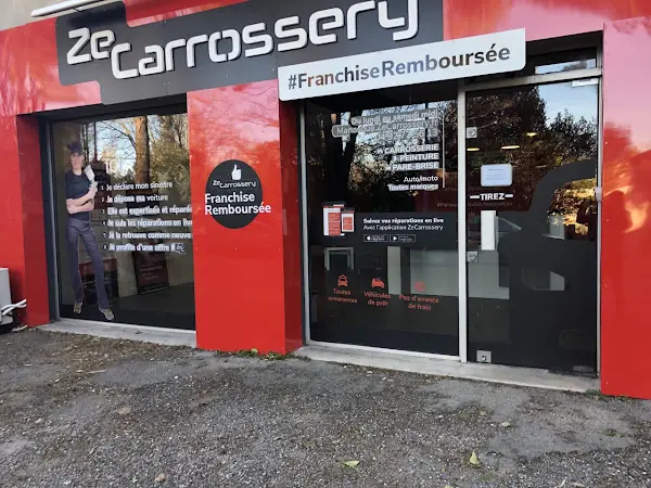 Photo publiée sur la fiche Google de ZeCarrossery Manosque - Carrosserie & Pare-brise, Manosque