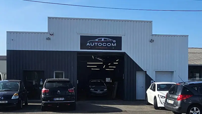 Photo publiée sur la fiche Google de GARAGE AUTOCOM Nantes - Mécanique, Carquefou