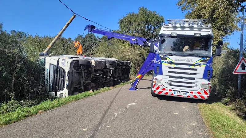 Photo publiée sur la fiche Google de Depann' Auto PL Yonnais, La Roche-sur-Yon