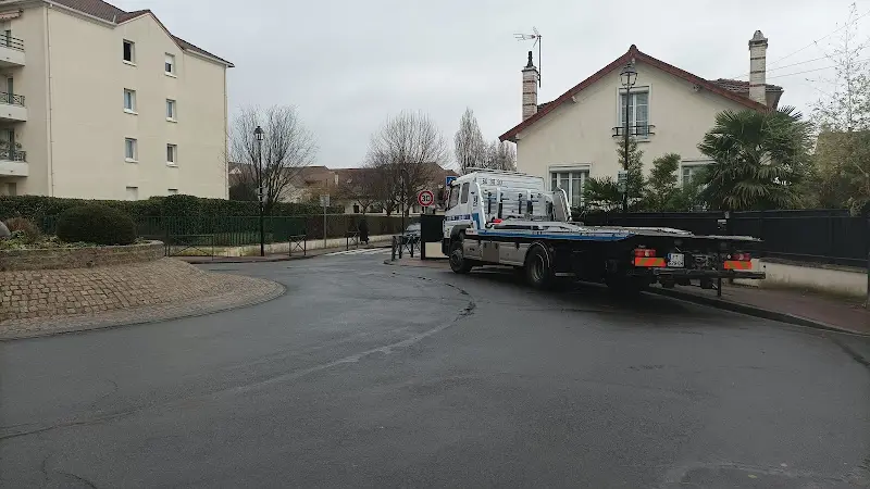 Photo publiée sur la fiche Google de Auto Du Val de Marne Park