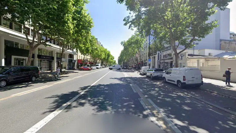 Vue de la rue devant huelta, Boulogne-Billancourt