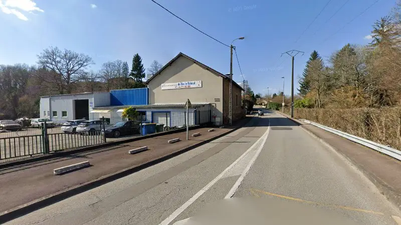 Vue de la rue devant Carrosserie du Moulin Rabaud, Limoges