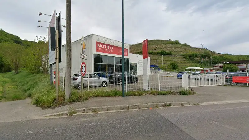 Vue de la rue devant GARAGE DES COTEAUX - Motrio, Condrieu