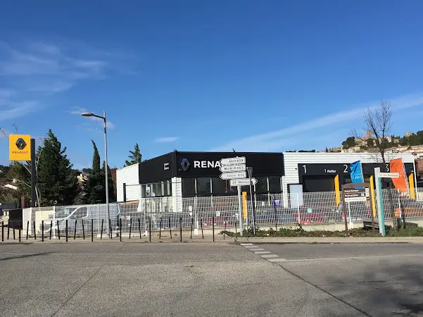 Photo publiée sur la fiche Google de AGENCE RENAULT EYRAUD-BENEDETTI, Châteauneuf-de-Gadagne