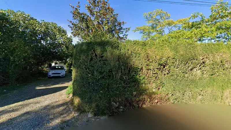 Vue de la rue devant Durrieu Jean-Michel, Saint-Laurent-de-Neste