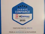 Photo de FIX A CAR - Garage de réparation automobile - Carrosserie - Changement de pneumatiques - Achat et vente de véhicules