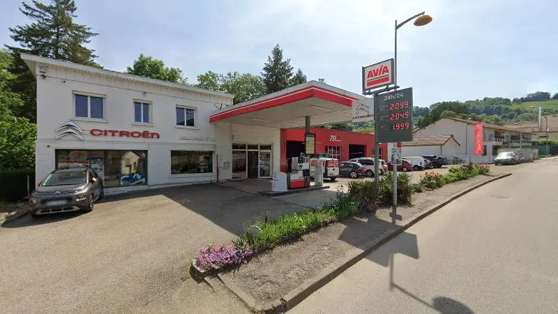 Vue de la rue devant Sarl Garage Vittoz Didier - Citroën, Val-de-Virieu