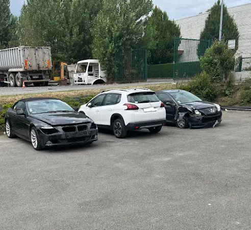 Photo publiée sur la fiche Google de a3b auto carrosserie carrel, Tourcoing
