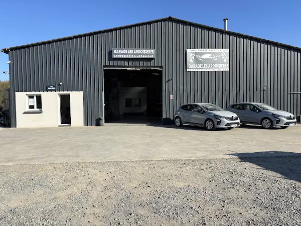 Photo publiée sur la fiche Google de Garage & Carrosserie Les Ardoisières, Trélazé