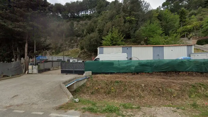 Vue de la rue devant Ab Garage Du Vallon, Cagnes-sur-Mer