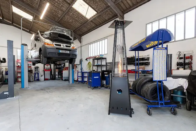 Photo publiée sur la fiche Google de Relais de Lacanau Agent Peugeot et Citroën à Lacanau, Lacanau