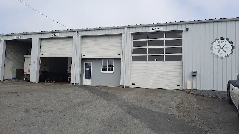 Photo publiée sur la fiche Google de BTM Garage Poids lourd, station chrono et EAD (Drager), Laval
