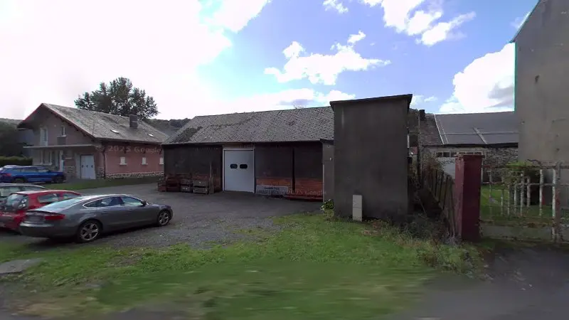 Vue de la rue devant Eurl Pire Usinage Et Mecanique, Les Hautes-Rivières