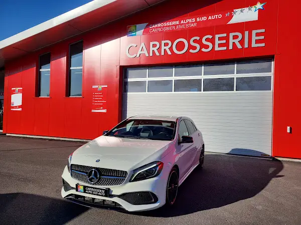 Photo publiée sur la fiche Google de CARROSSERIE ALPES SUD AUTO, Sisteron