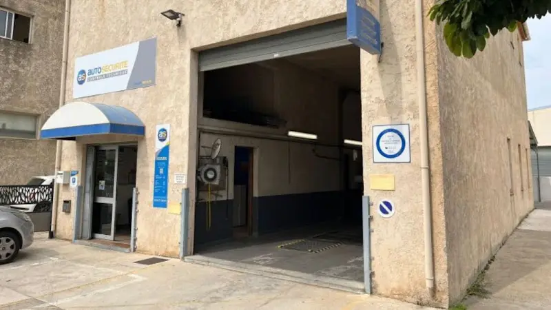 Photo publiée sur la fiche Google de AS Autosécurité Contrôle Technique LE LAVANDOU, Le Lavandou