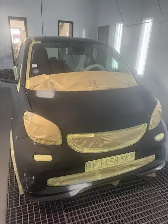 Photo publiée sur la fiche Google de JNE CARROSSERIE, Marseille