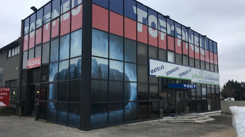 Photo publiée sur la fiche Google de Top Pneu Caluire, Caluire-et-Cuire