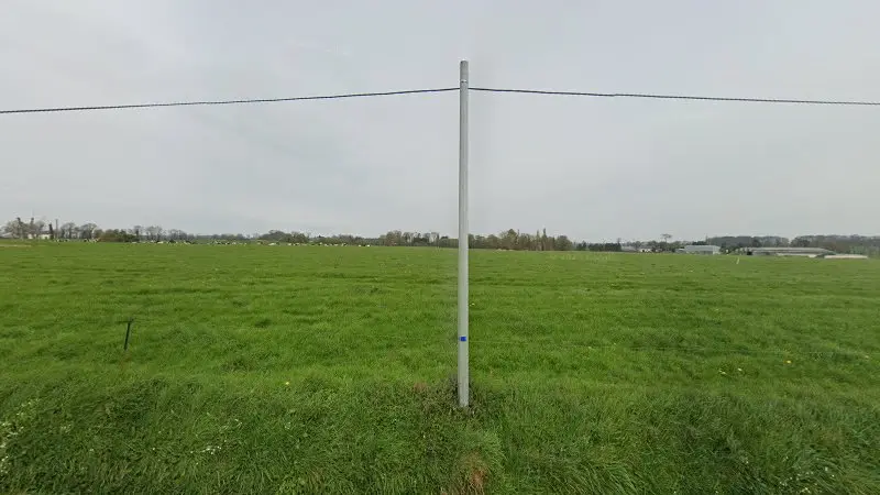 Vue de la rue devant AF autobreizh, Saint-Uniac