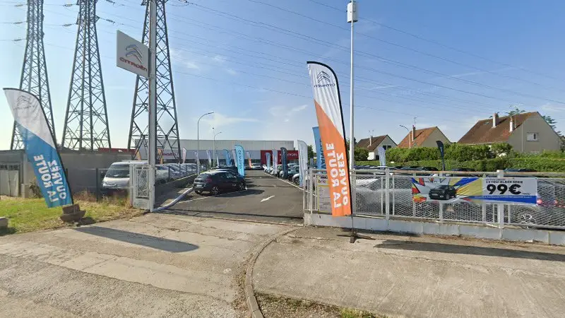 Vue de la rue devant Épaviste de France, Corbeil-Essonnes