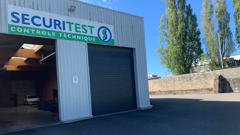 Photo publiée sur la fiche Google de Sécuritest Contrôle Technique Automobile Thizy Les Bourgs, Thizy-les-Bourgs