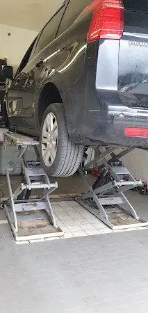 Photo publiée sur la fiche Google de GARAGE AUTO MOBIL' GLASS - Auto Primo, Bagnères-de-Luchon
