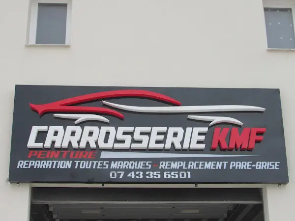 Photo publiée sur la fiche Google de Carrosserie KMF, Miramas