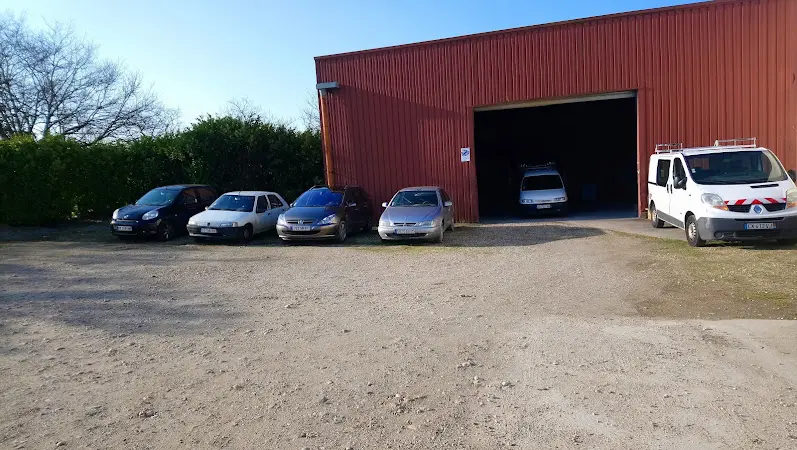 Photo publiée sur la fiche Google de Garage TUS - Garage Automobile à Lavaur, Lavaur