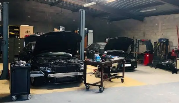 Photo publiée sur la fiche Google de SYTEV Garage, Saint-Laurent-des-Arbres