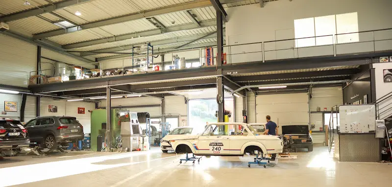 Photo publiée sur la fiche Google de Carrosserie Gomes Classic, Palaiseau