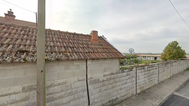 Vue de la rue devant GARAGE DELACOURT, Villiers-Saint-Georges