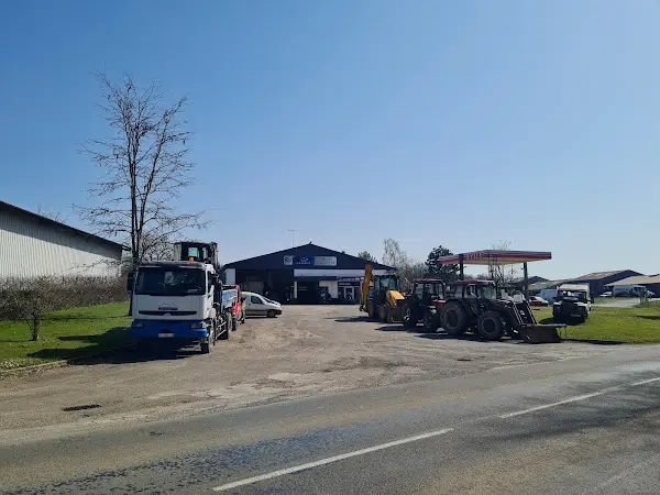 Photo publiée sur la fiche Google de TOP GARAGE - MECA CENTER, Varennes-Saint-Sauveur