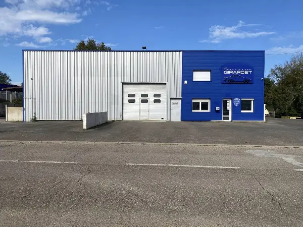 Photo publiée sur la fiche Google de Carrosserie Girardet, Saint-Vit